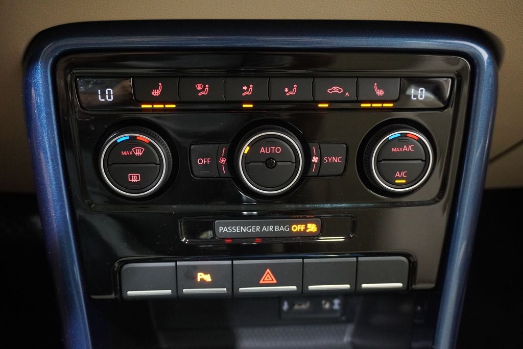 2018 Volkswagen Beetle 2.0T SE