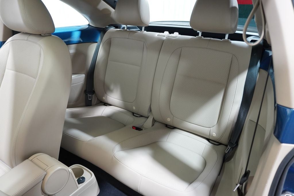 2018 Volkswagen Beetle 2.0T SE