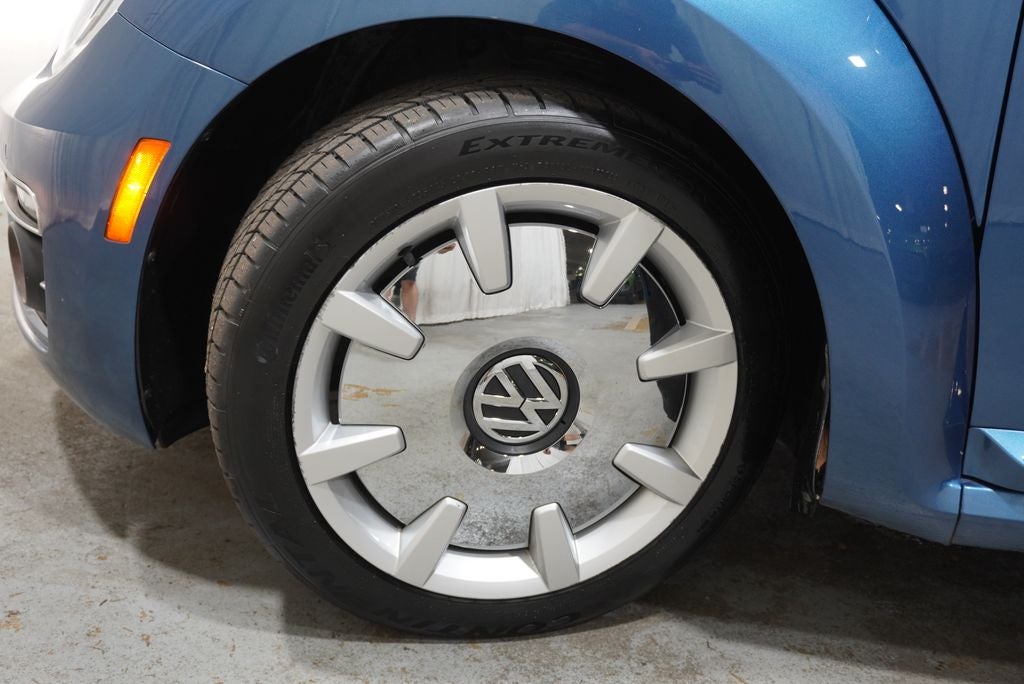 2018 Volkswagen Beetle 2.0T SE