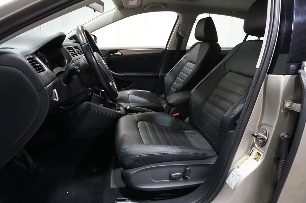 2013 Volkswagen Jetta SEL 2.5