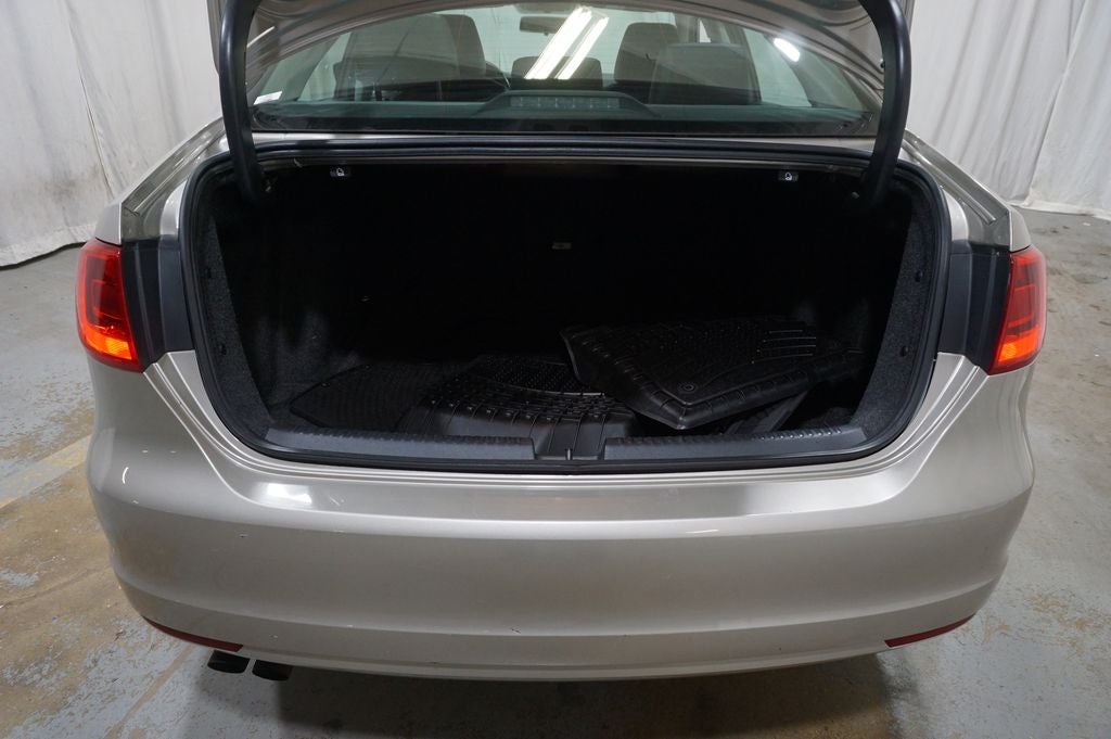 2013 Volkswagen Jetta SEL 2.5
