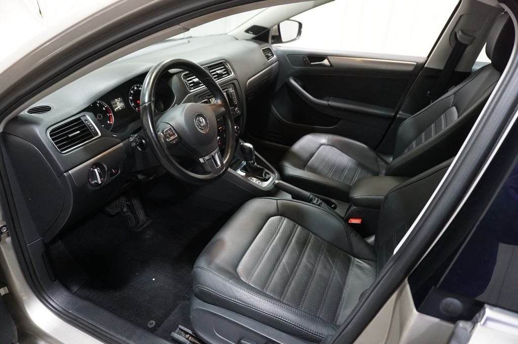 2013 Volkswagen Jetta SEL 2.5