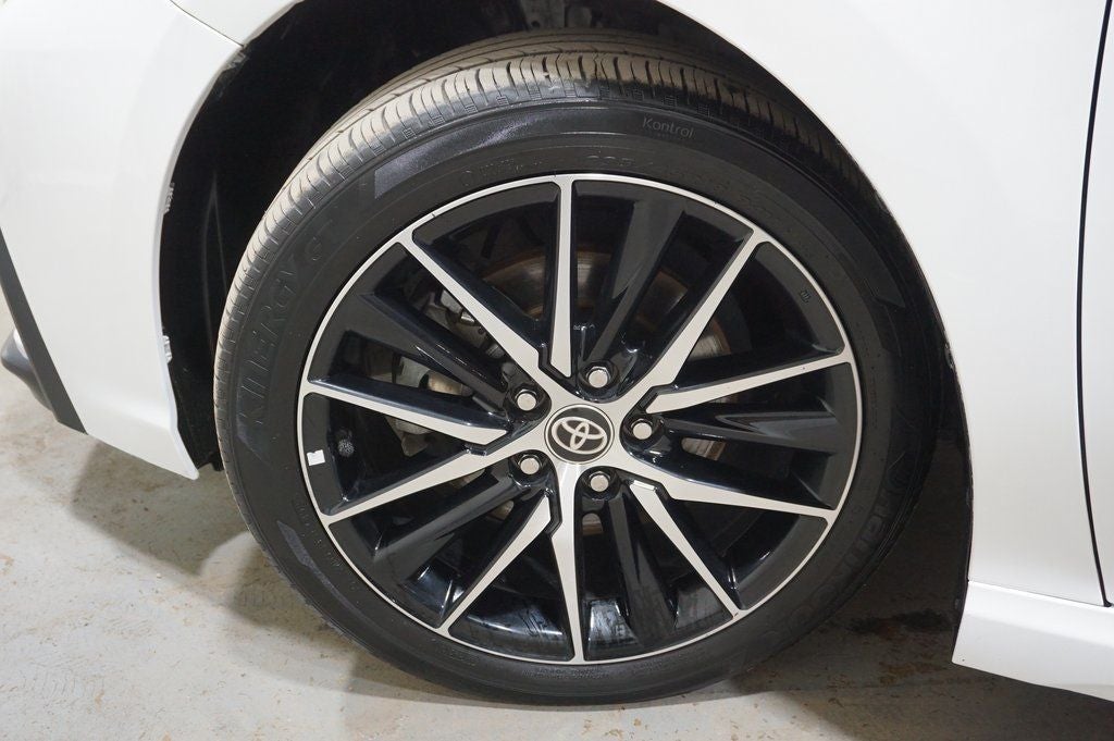 2023 Toyota Camry SE AWD