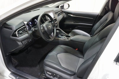 2023 Toyota Camry SE AWD