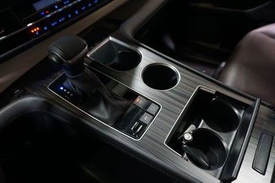 2023 Toyota Sienna Platinum 7 Passenger