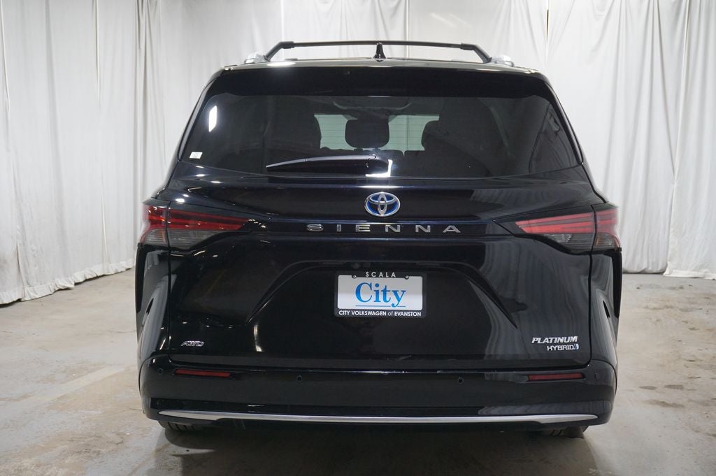 2023 Toyota Sienna Platinum 7 Passenger