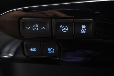 2022 Toyota Prius XLE AWD-e