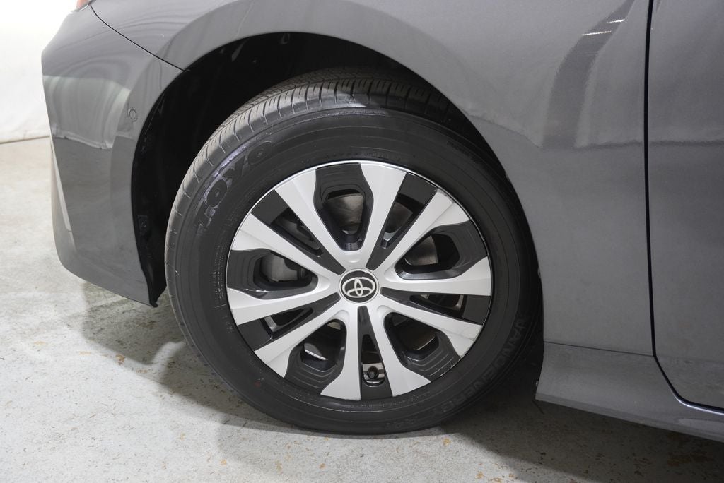 2022 Toyota Prius XLE AWD-e