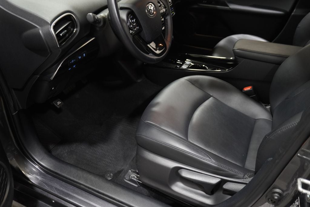 2022 Toyota Prius XLE AWD-e
