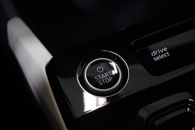 2025 Audi Q6 e-tron Premium Plus