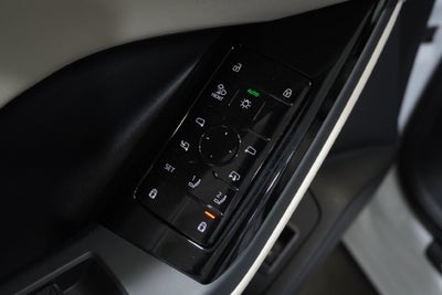 2025 Audi Q6 e-tron Premium Plus