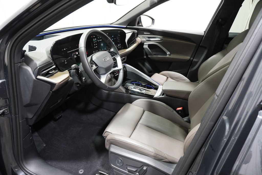 2025 Audi Q5 2.0T Premium Plus quattro