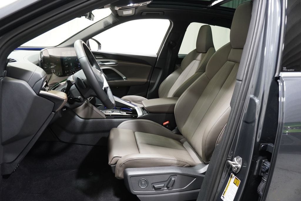 2025 Audi Q5 2.0T Premium Plus quattro