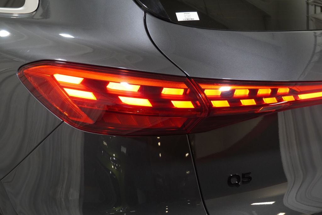 2025 Audi Q5 2.0T Premium Plus quattro