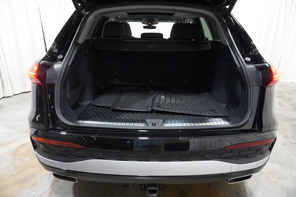 2025 Audi Q5 2.0T Prestige quattro