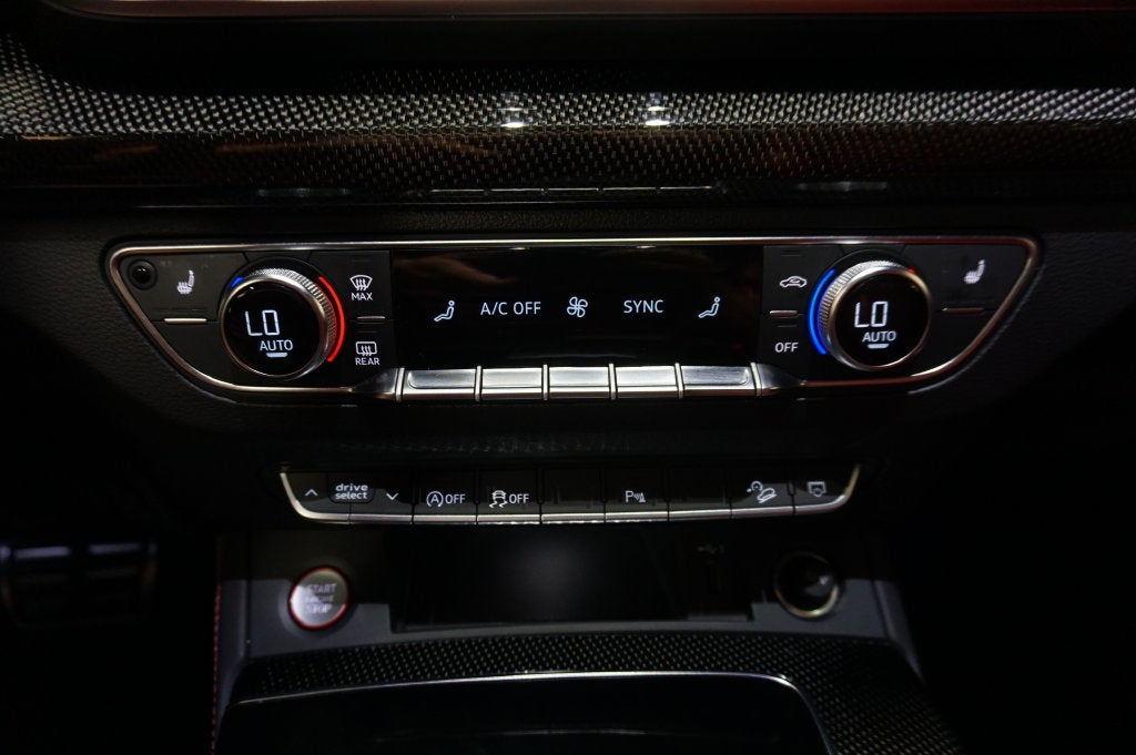 2023 Audi SQ5 Premium Plus quattro