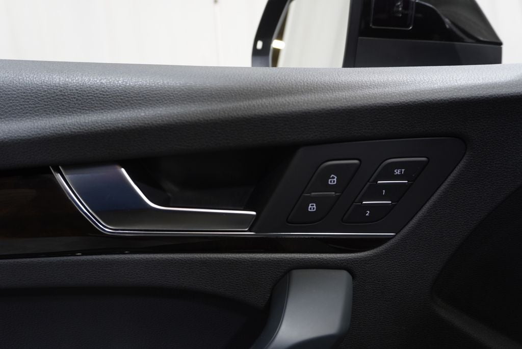 2018 Audi Q5 2.0T Premium Plus quattro