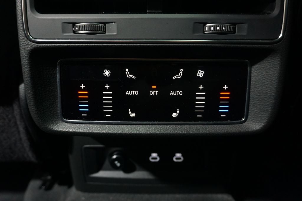 2025 Audi Q7 45 Premium Plus quattro