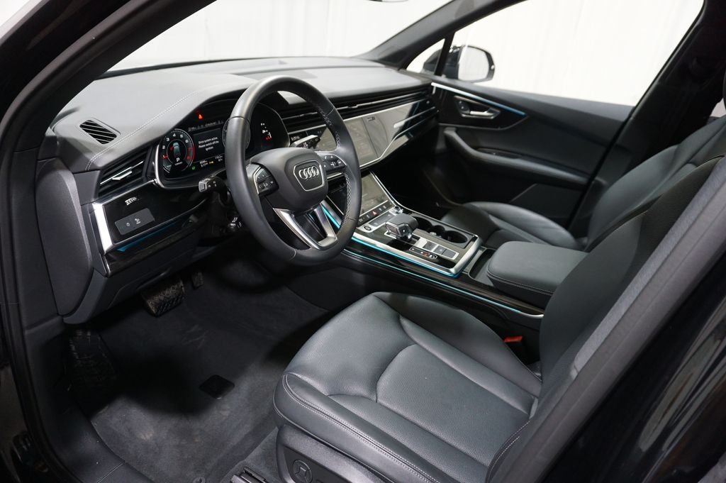 2025 Audi Q7 45 Premium Plus quattro