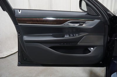 2022 BMW 7 Series 750i xDrive