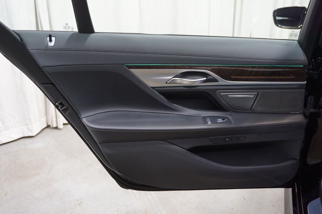 2022 BMW 7 Series 750i xDrive