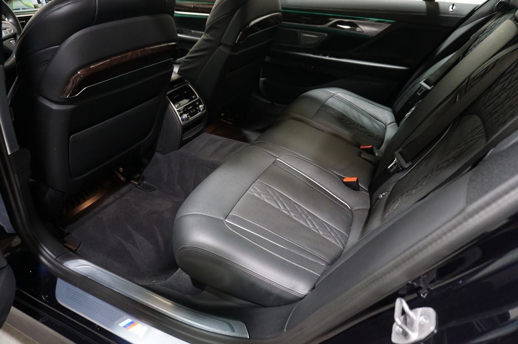 2022 BMW 7 Series 750i xDrive
