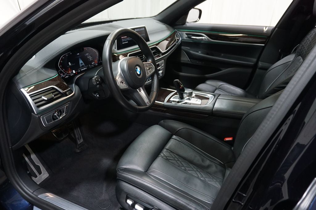 2022 BMW 7 Series 750i xDrive