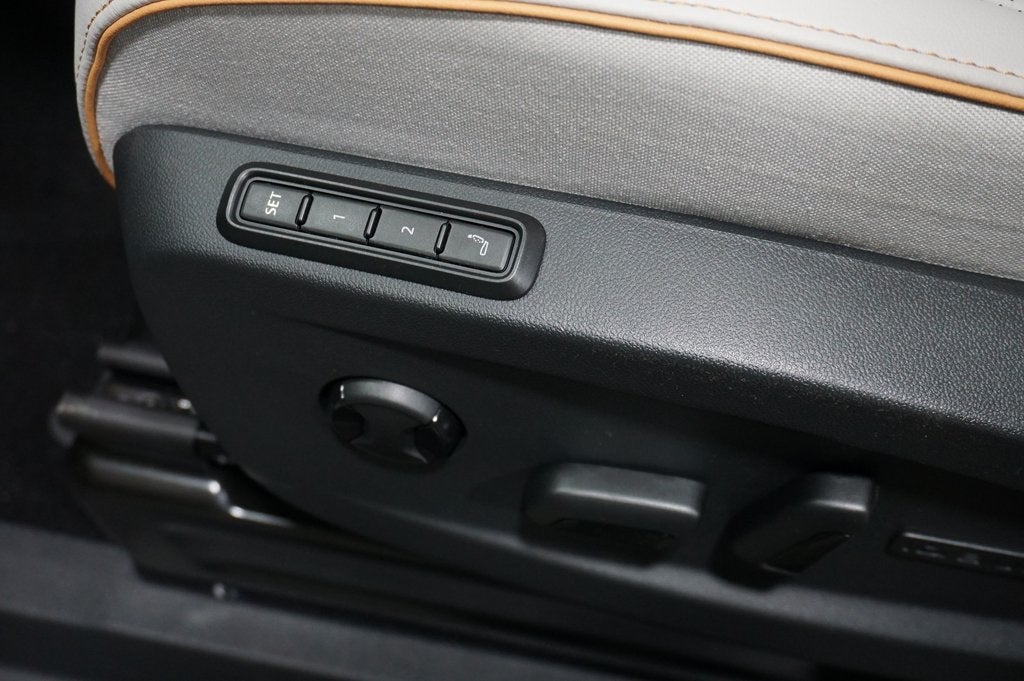 2025 Volkswagen ID. Buzz 1ST EDITION AWD