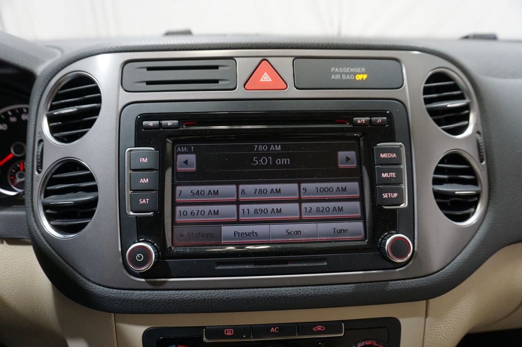 2011 Volkswagen Tiguan SE 4Motion