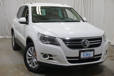 2011 Volkswagen Tiguan SE 4Motion