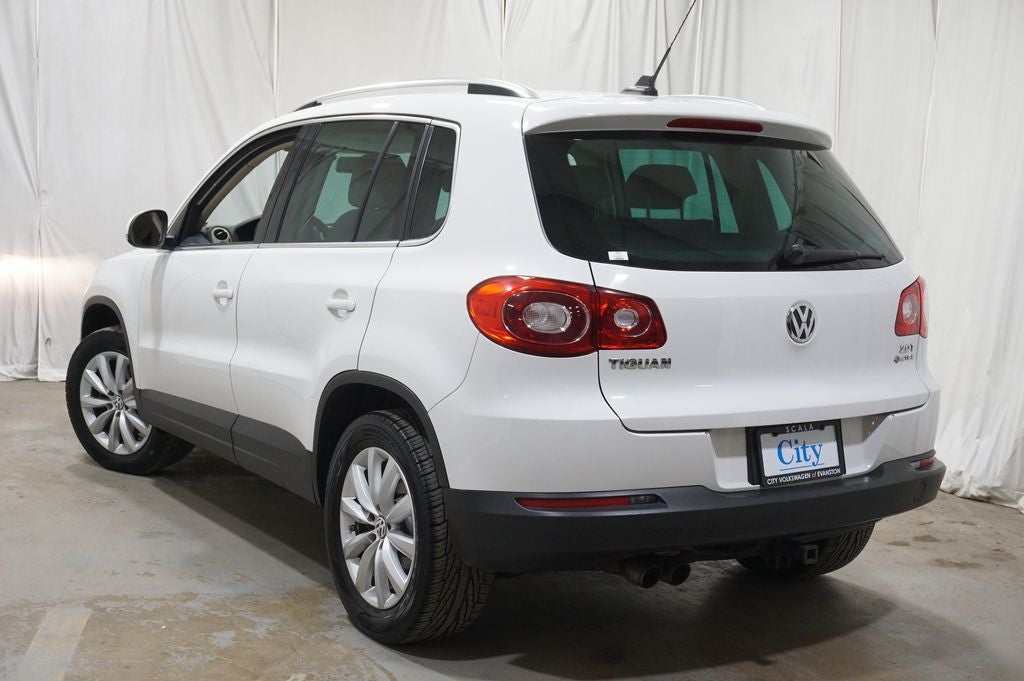 2011 Volkswagen Tiguan SE 4Motion