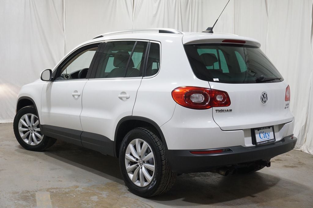 2011 Volkswagen Tiguan SE 4Motion