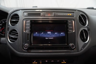 2017 Volkswagen Tiguan 2.0T S 4Motion