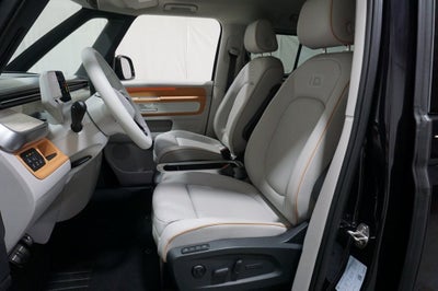 2025 Volkswagen ID. Buzz PRO S PLUS AWD