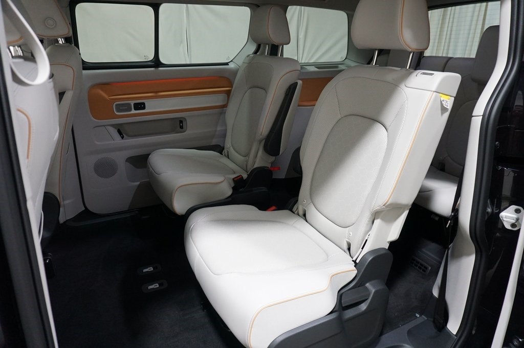 2025 Volkswagen ID. Buzz PRO S PLUS AWD