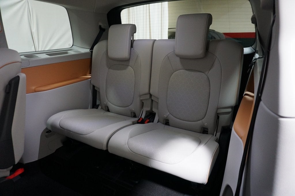 2025 Volkswagen ID. Buzz PRO S PLUS AWD