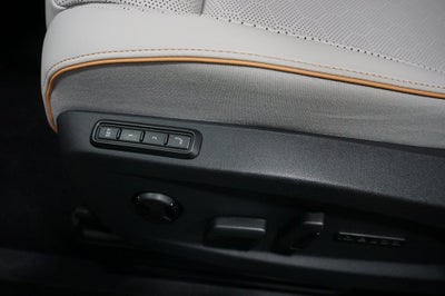 2025 Volkswagen ID. Buzz PRO S PLUS AWD