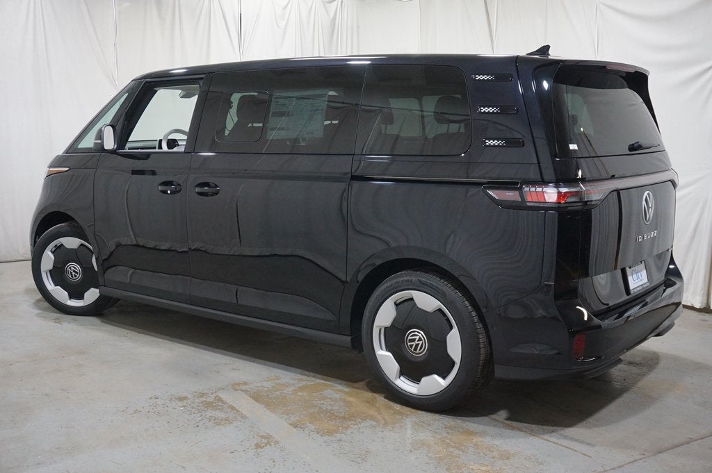 2025 Volkswagen ID. Buzz PRO S PLUS AWD