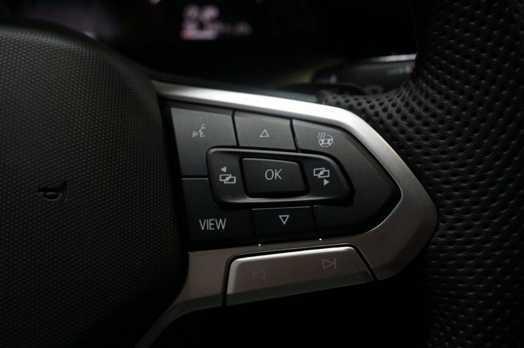 2025 Volkswagen Golf GTI 2.0T SE