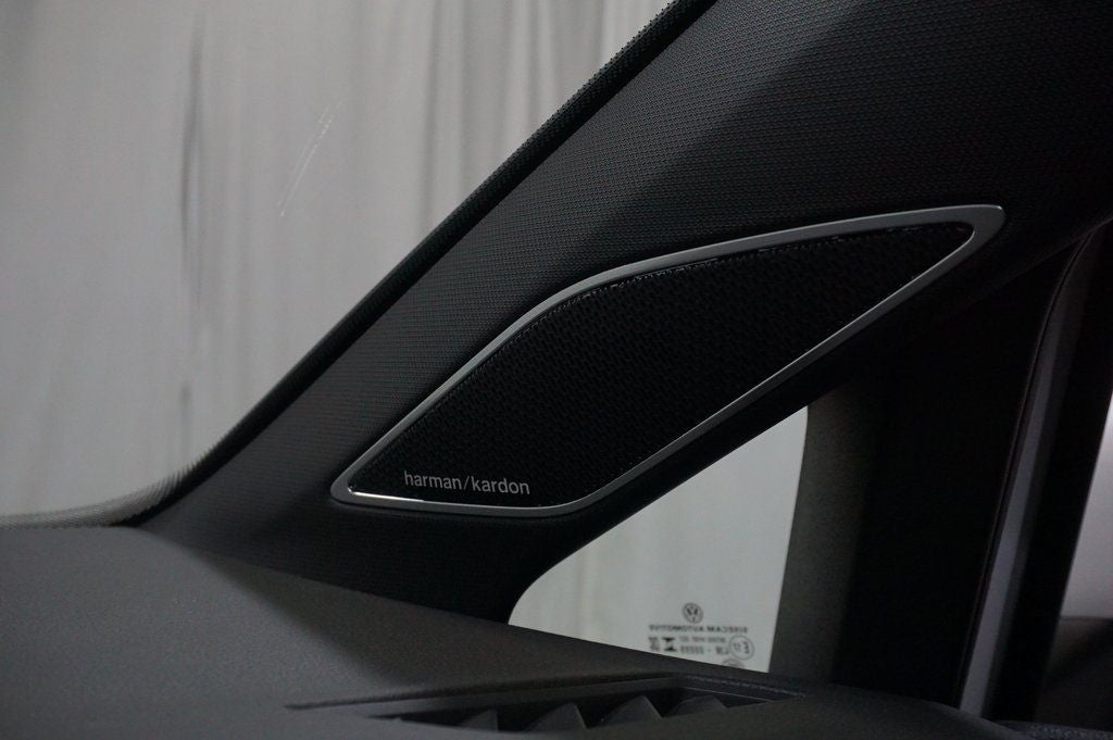 2025 Volkswagen Golf GTI 2.0T SE