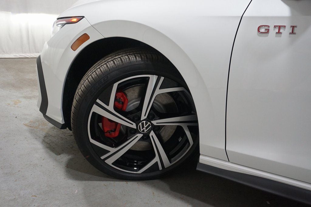 2025 Volkswagen Golf GTI 2.0T SE