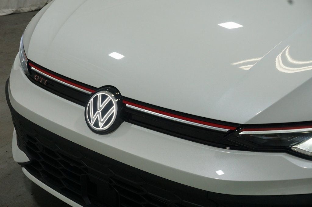 2025 Volkswagen Golf GTI 2.0T SE