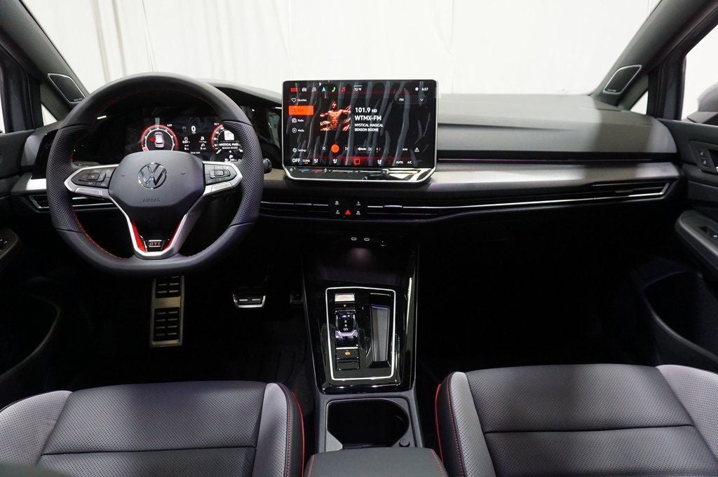 2025 Volkswagen Golf GTI 2.0T SE