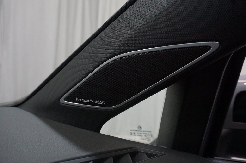 2025 Volkswagen Golf GTI 2.0T SE