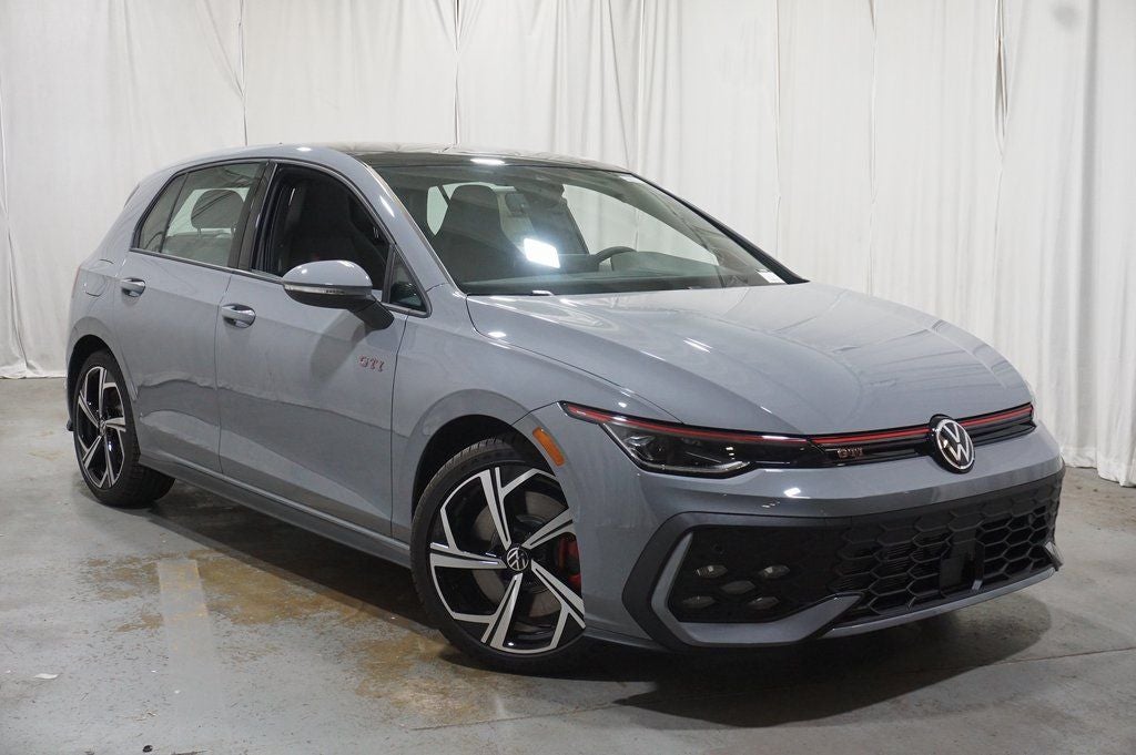 2025 Volkswagen Golf GTI 2.0T SE