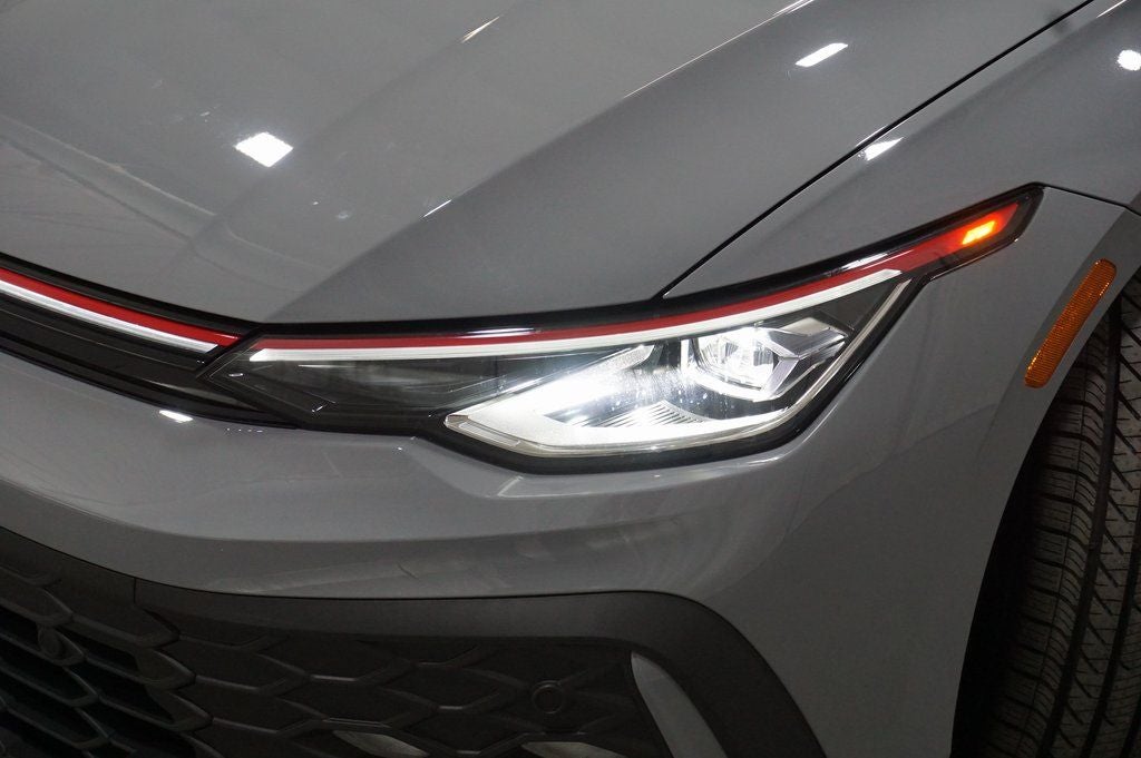 2025 Volkswagen Golf GTI 2.0T SE