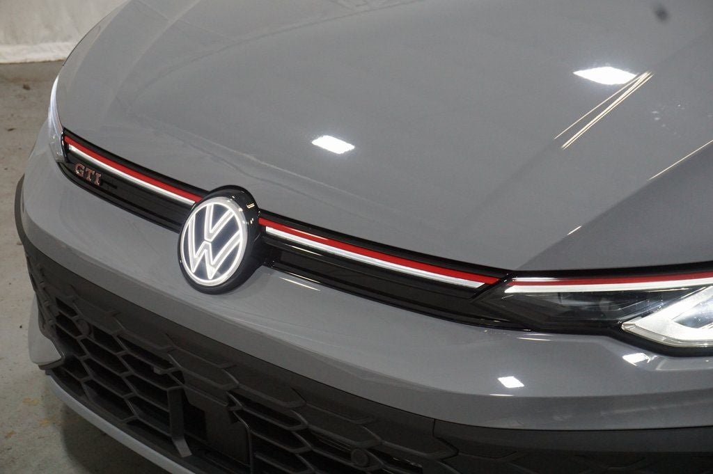2025 Volkswagen Golf GTI 2.0T SE