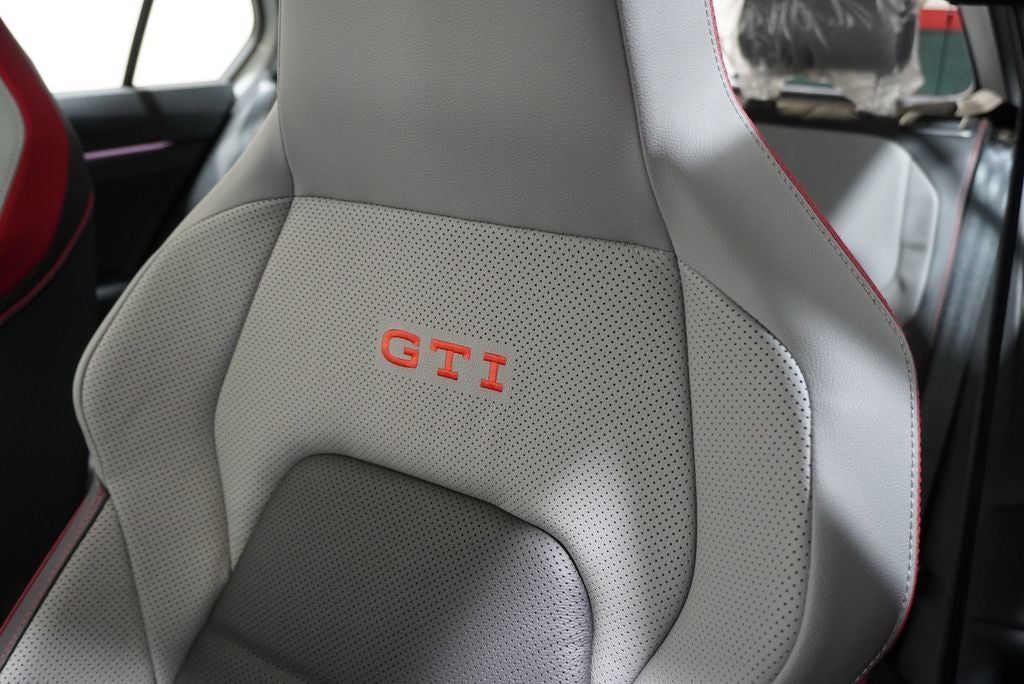 2026 Volkswagen Golf GTI 2.0T SE