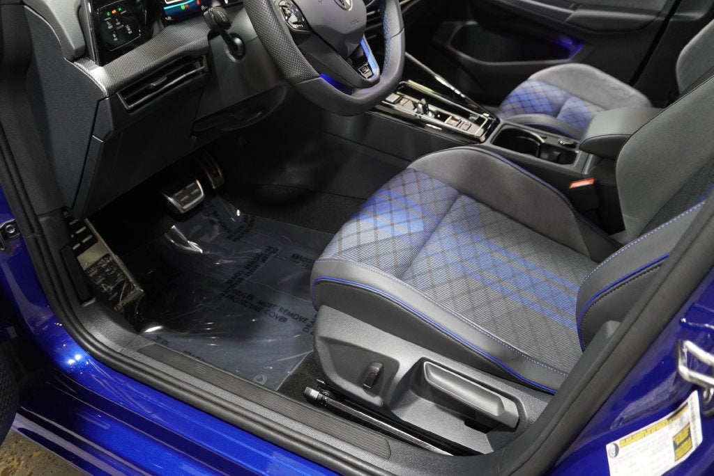 2025 Volkswagen Golf R 2.0T