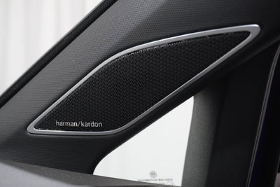 2025 Volkswagen Golf R 2.0T